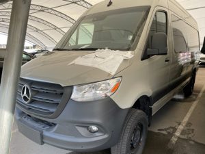 Mercedes-Benz Sprinter - Front View.jpg