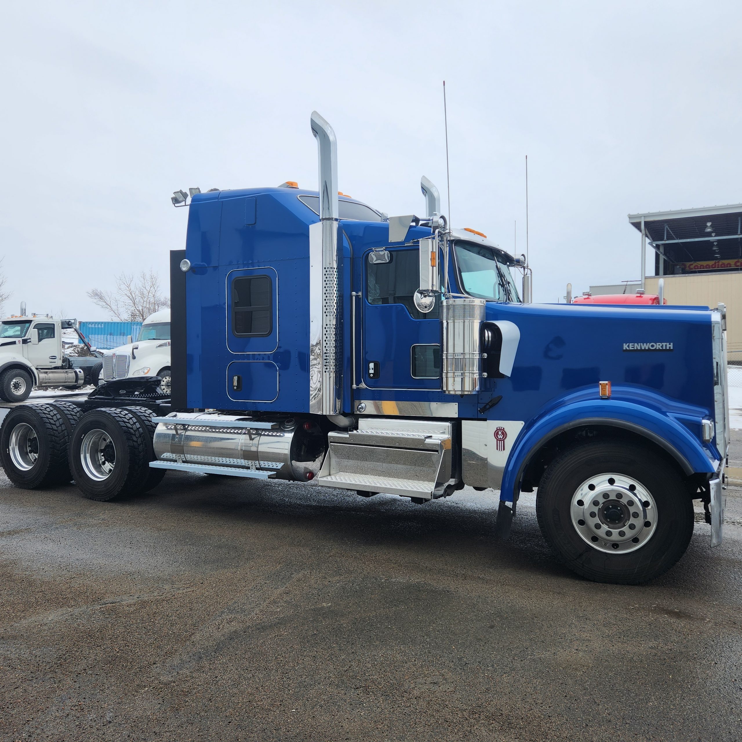 2024 Kenworth W900L I2949 Eagle Equipment