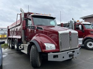 2019 Kenworth T880 - Exterior Passenger Side View .jpeg