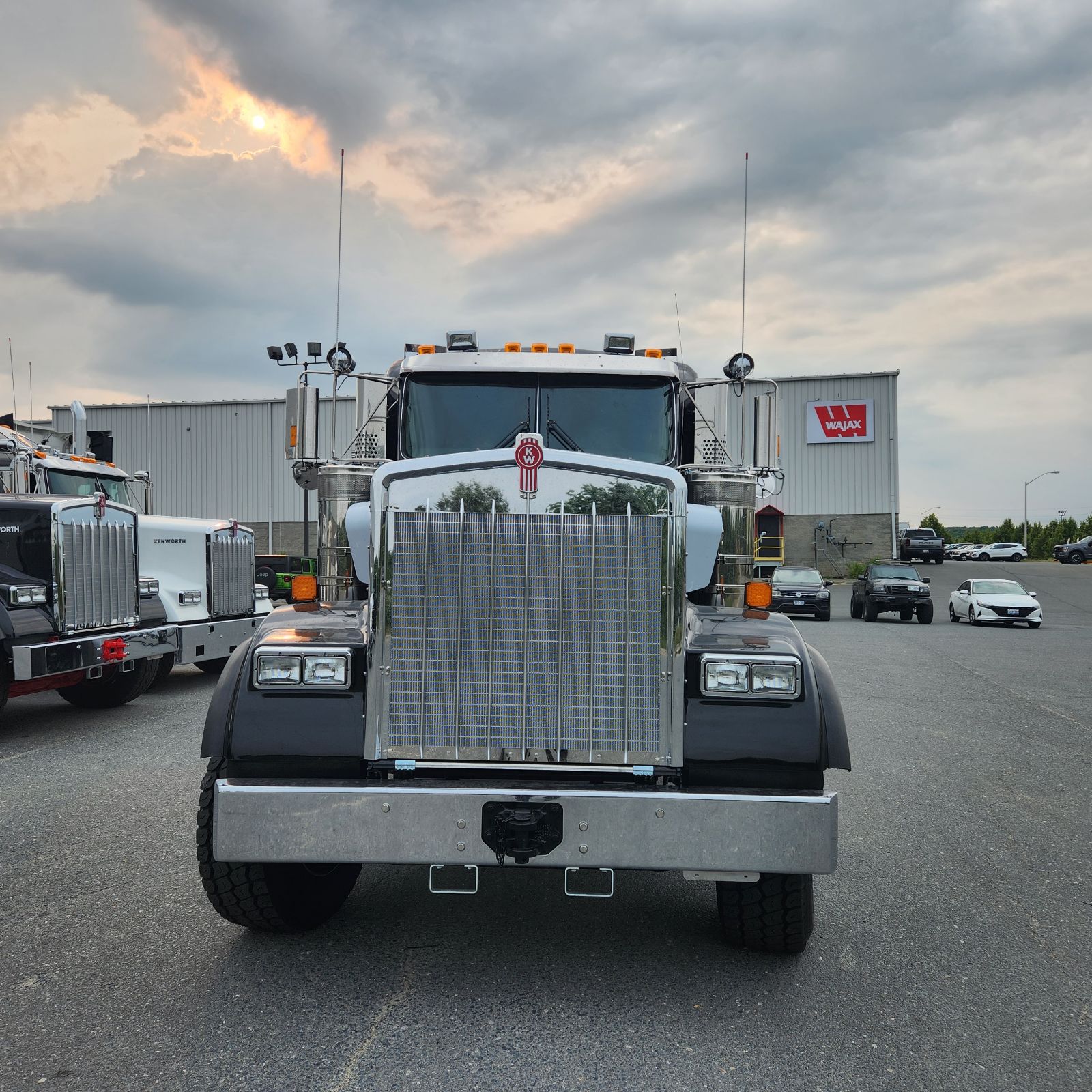 2024 Kenworth W9B - Front View.jpg