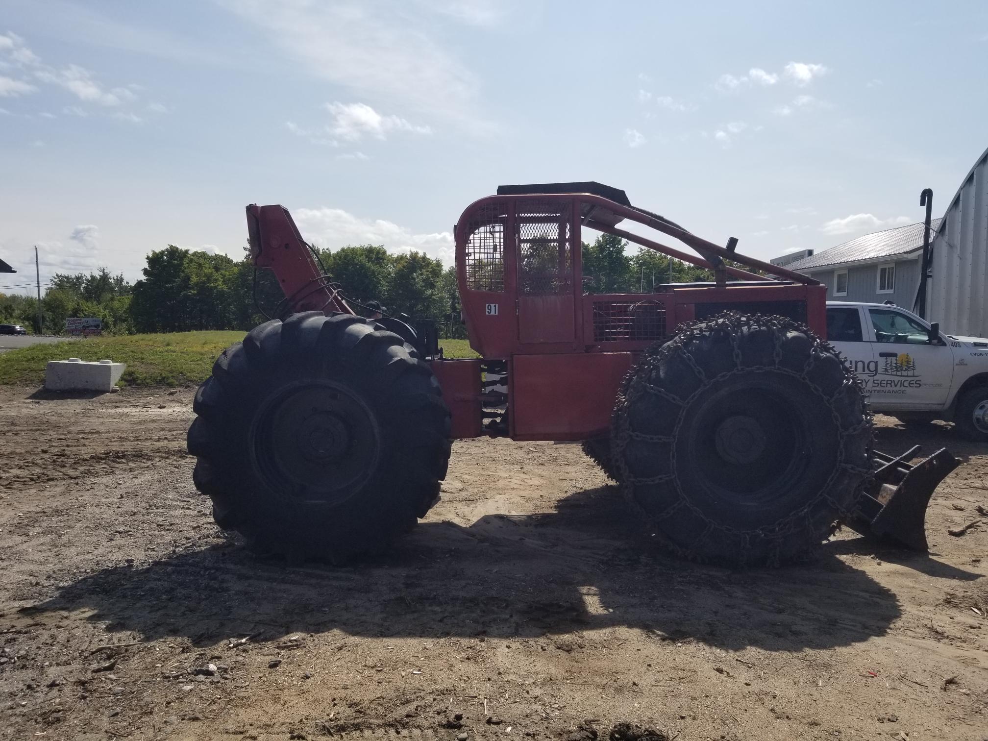 1972 Timberjack cable skidder - Side 2.jpg