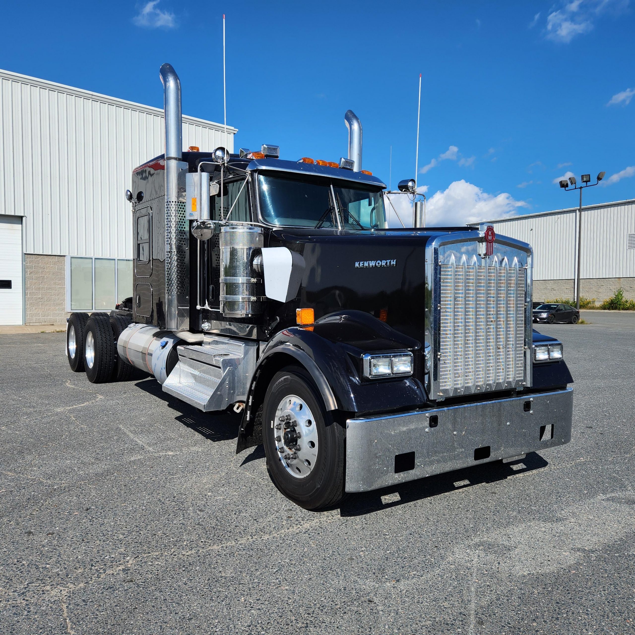 2024 Kenworth W900L Highway Tractor - Front.jpg