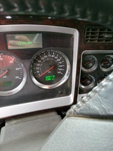 2020 Kenworth W900 - Odometer.jpg