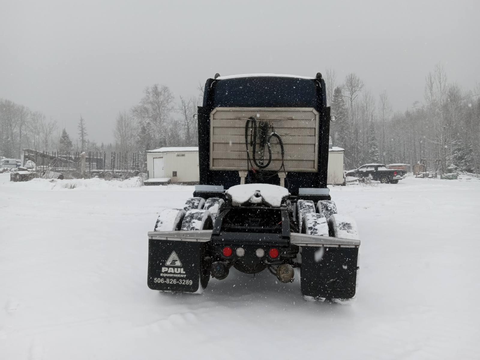 2020 Kenworth W900 - Rear.jpg