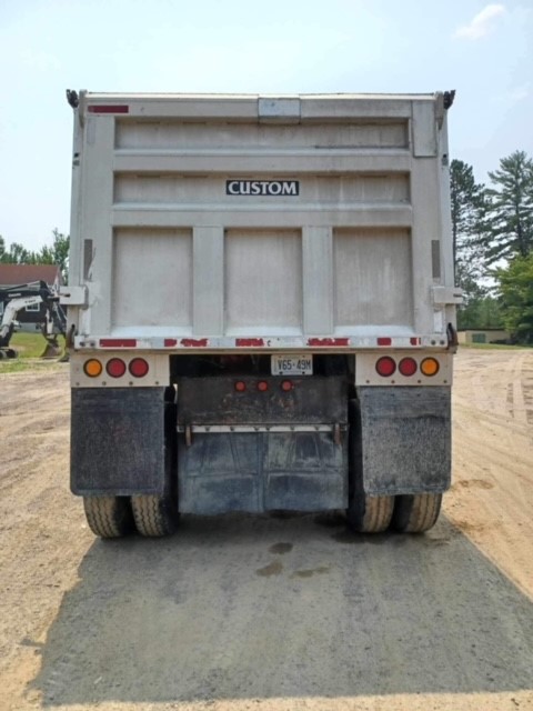 2000 Cobra End Dump - Rear View.jpg