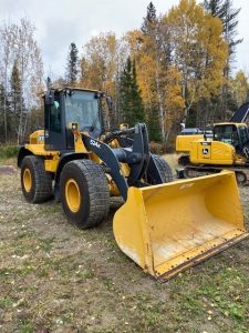 2016 John Deere 524K Wheel Loader Bucket & Snow Blade4 picture.jpg